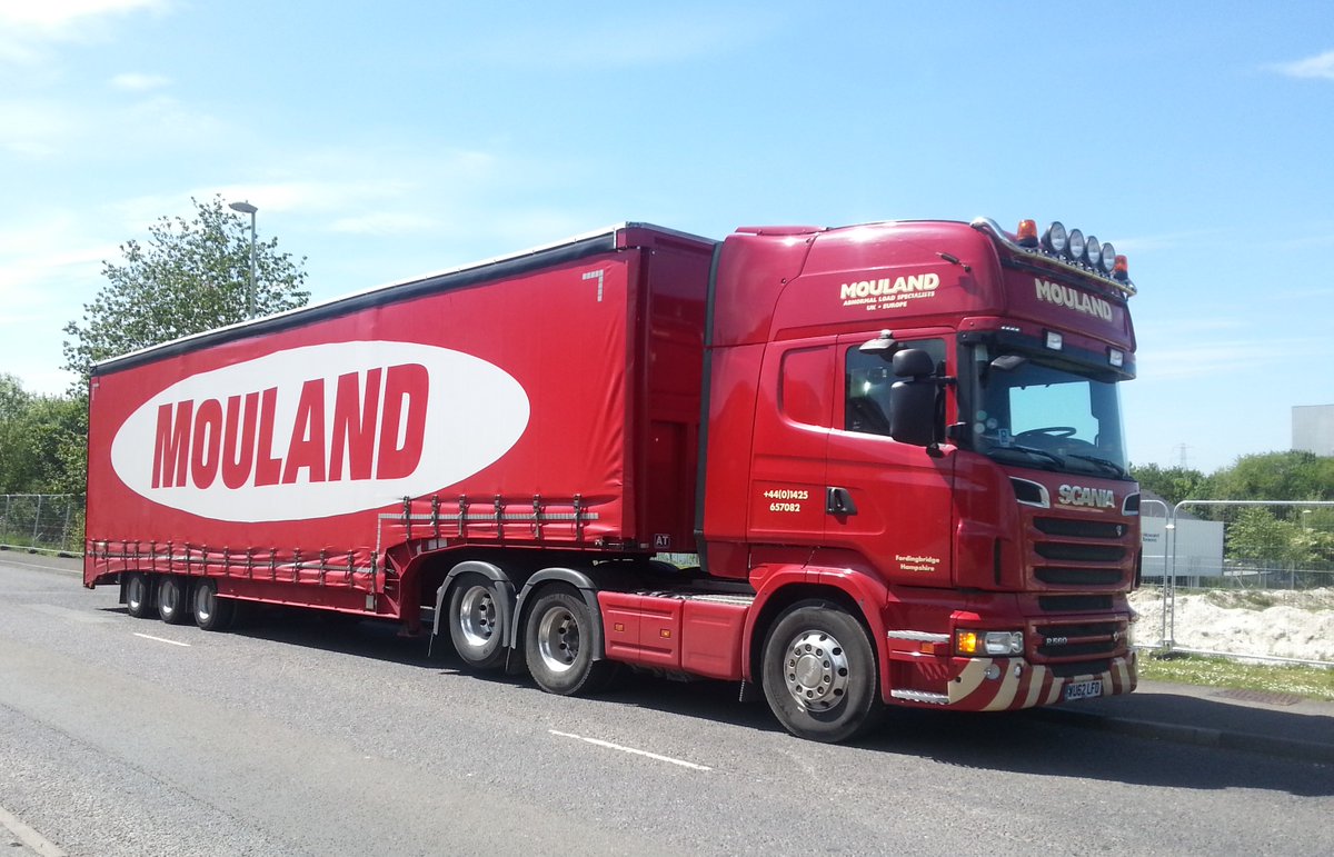 #ThrowbackThursday to 2014 with a curtain sided fork truck transporter manufactured for David Mouland #SpecialistTransport #Trailers #Forklifts #Andover #Hampshire