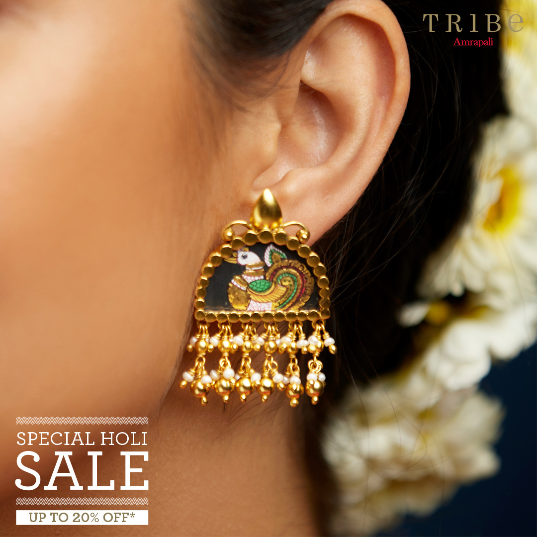 Don't let the Holi celebrations end! 🌟 
From tribal to traditional to contemporary, we've got you covered. With up to 20% OFF, you can bring some extra color into your life. Shop now! 

#TribeAmrapali #Jewellery #HoliReady #HoliParty #Festivities #HoliSale #HoliSale2023