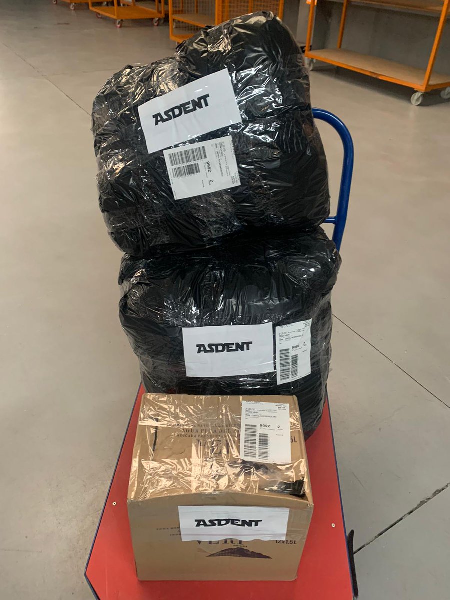 NacexMonzon's tweet image. Más tapones para nuestros amigos de @Asdent_es

Seguimos mandando otros 24 kg que se van para seguir la colaboración como si fuera el primer día.

Agradecer a todas esas personas que se acercan por nuestras instalaciones a dejar kilos y kilos de tapones.
#tapones #Nacex #asdent