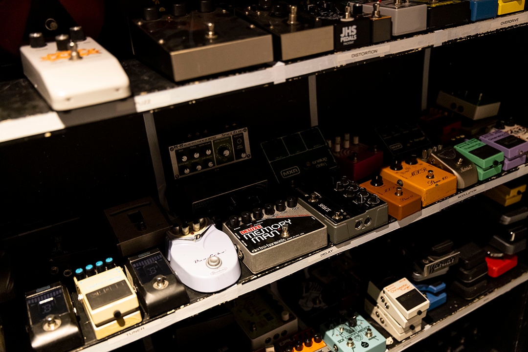 You ever get that feeling like you just gotta play with everything?