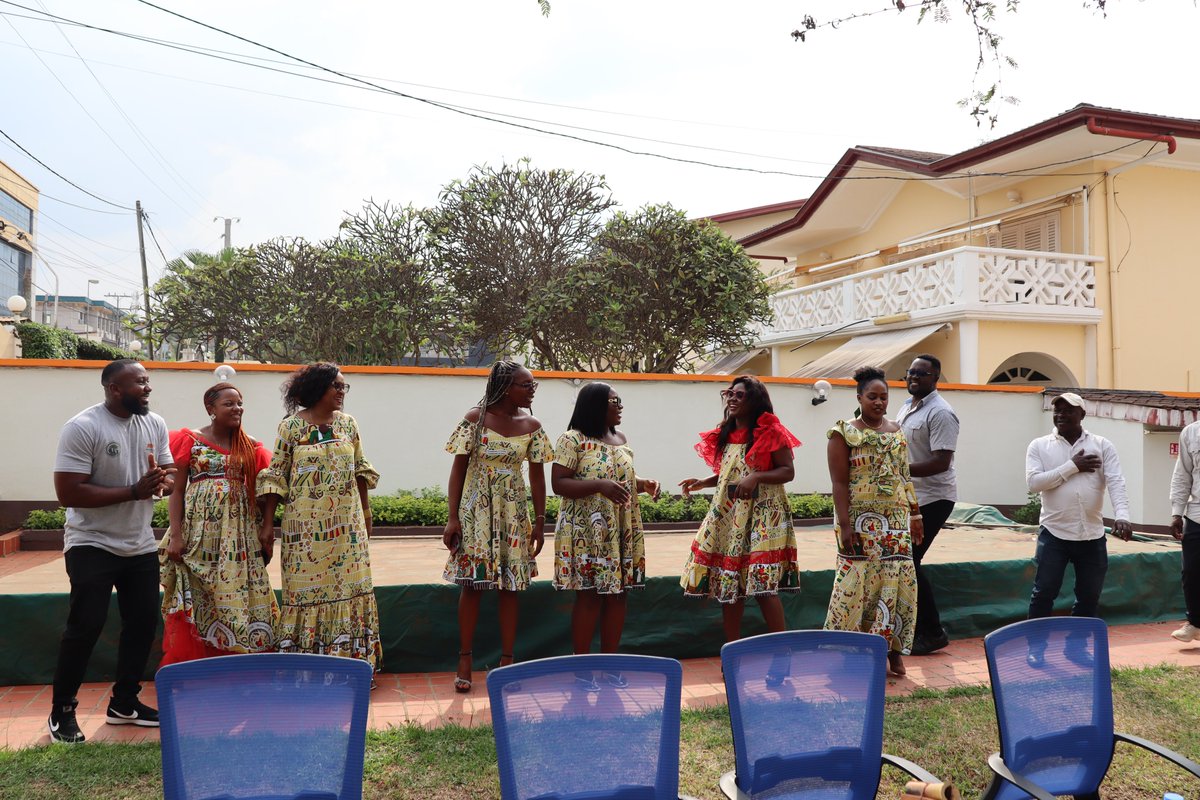#InternationalWomensDay2023 celebrations yesterday <a href="/AWF_Official/">AWF</a> 🇨🇲. Happy celebrations to all the women working for biodiversity protection and conservation around the globe. #EmbraceEquality