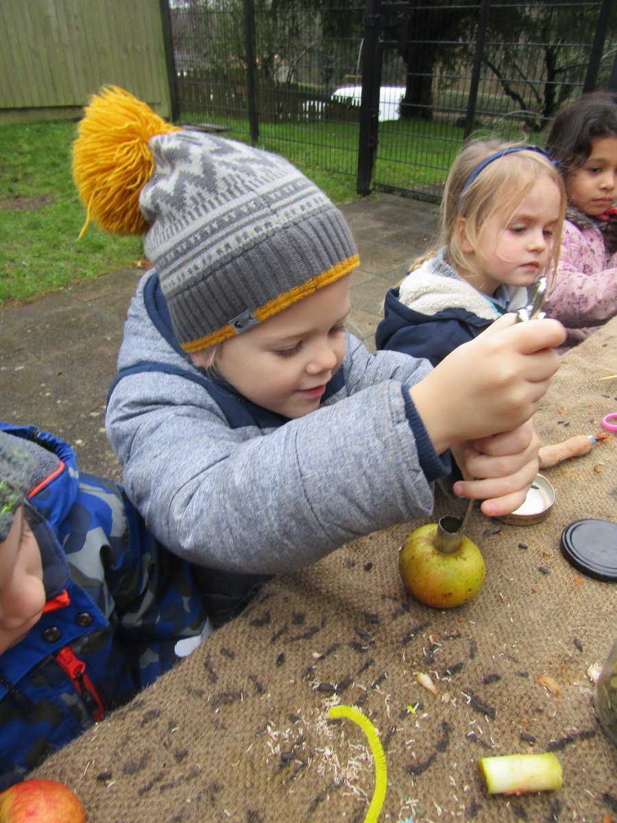 High Hurstwood CE Primary tweet media