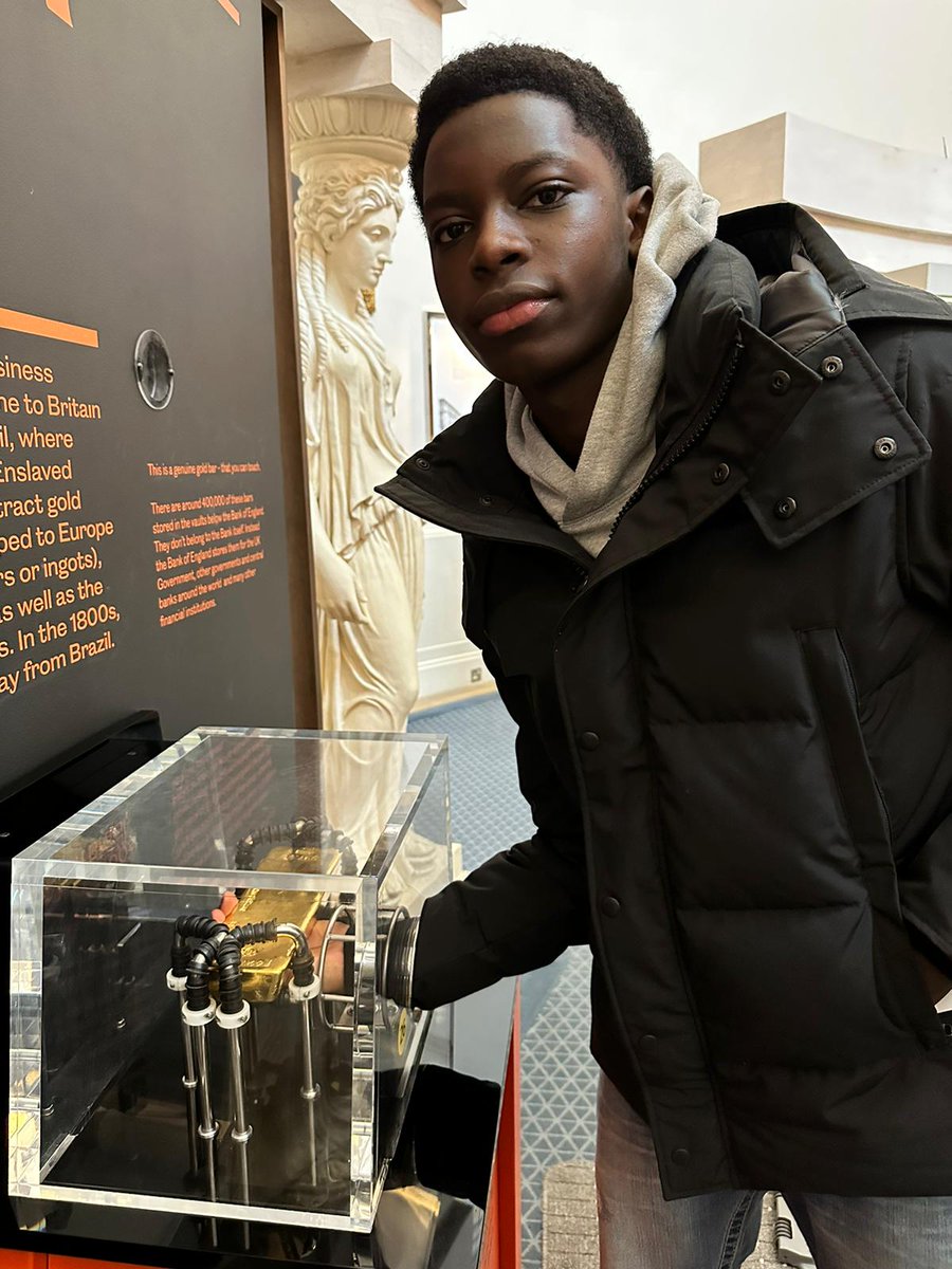 GCSE students at BoE Museum today-Around 400,000 gold bars (99.79% pure gold) are stored in the vaults below the Bank of England. Fortunately, one bar of gold was left out for us to feel our heavy it is! Approx 13kg! 😳💰🤑🤑