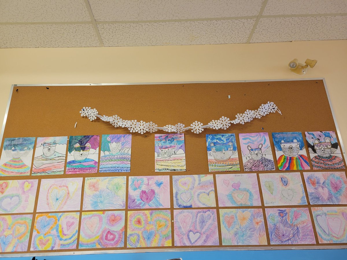 MsGosse_Morris's tweet image. The sweetest February Art is coming down for some March Art #almostspringtime