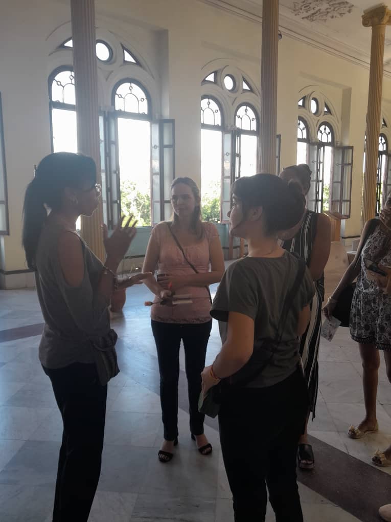 Visita de los Diputados a la Asamblea Nacional del Poder Popular del Municipio #HabanaVieja, a la Escuela Nacional de #Ballet 'Fernando Alonso'. #CubaEsCultura #YoVotoXTodos #ElArteDeEnseñarElArte
