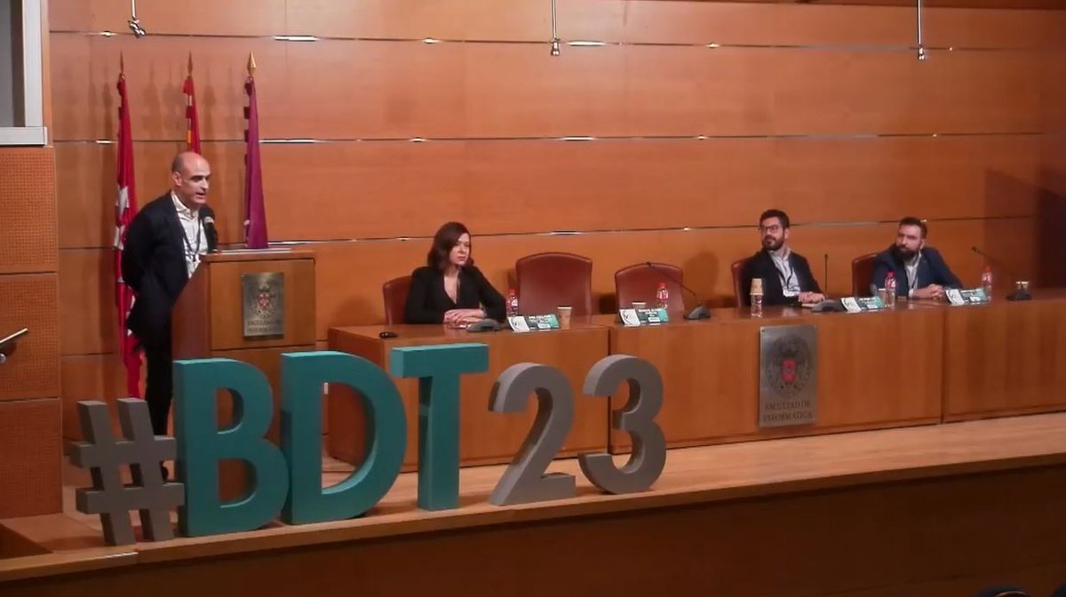En #BDT23 Ignacio Álvaro Fariñas <a href="/inetum_es/">Inetum (en español)</a> presenta la mesa redonda sobre casos de éxito:

➡️Alberto Pardo <a href="/alpardo/">Alberto Pardo</a> <a href="/EY_Spain/">EY Spain</a>
➡️Luis Gómez de <a href="/IdomGroup/">IDOM</a>
➡️Ana Collado de <a href="/SASEspana/">SAS España</a>

<a href="/informaticaucm/">Informática UCM</a> <a href="/ENIIT_/">ENIIT</a>
#Inetum #Positivedigitalflow