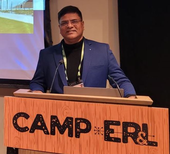 nikeshn's tweet photo. Presenting on the prospects, challenges, and successes of the adoption of EBA and DDA eBook acquisition models at Zayed University, UAE, at the ER&amp;L Conference #ERL23 https://t.co/Z5tTFfBi0z