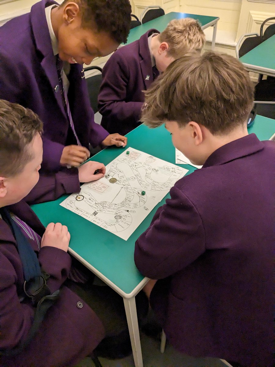 York House English tweet media