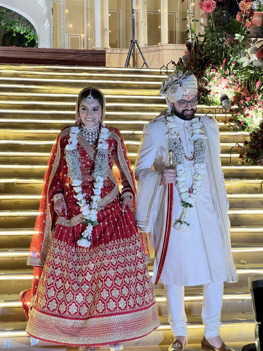 Skipped ACC to attend an even more important event. Huge congratulations to the amazing couple @AvinainderSingh and @JaspreetBenwait ❤️@Heard_that_alex @ShreyakSharma @KevboMcDuck