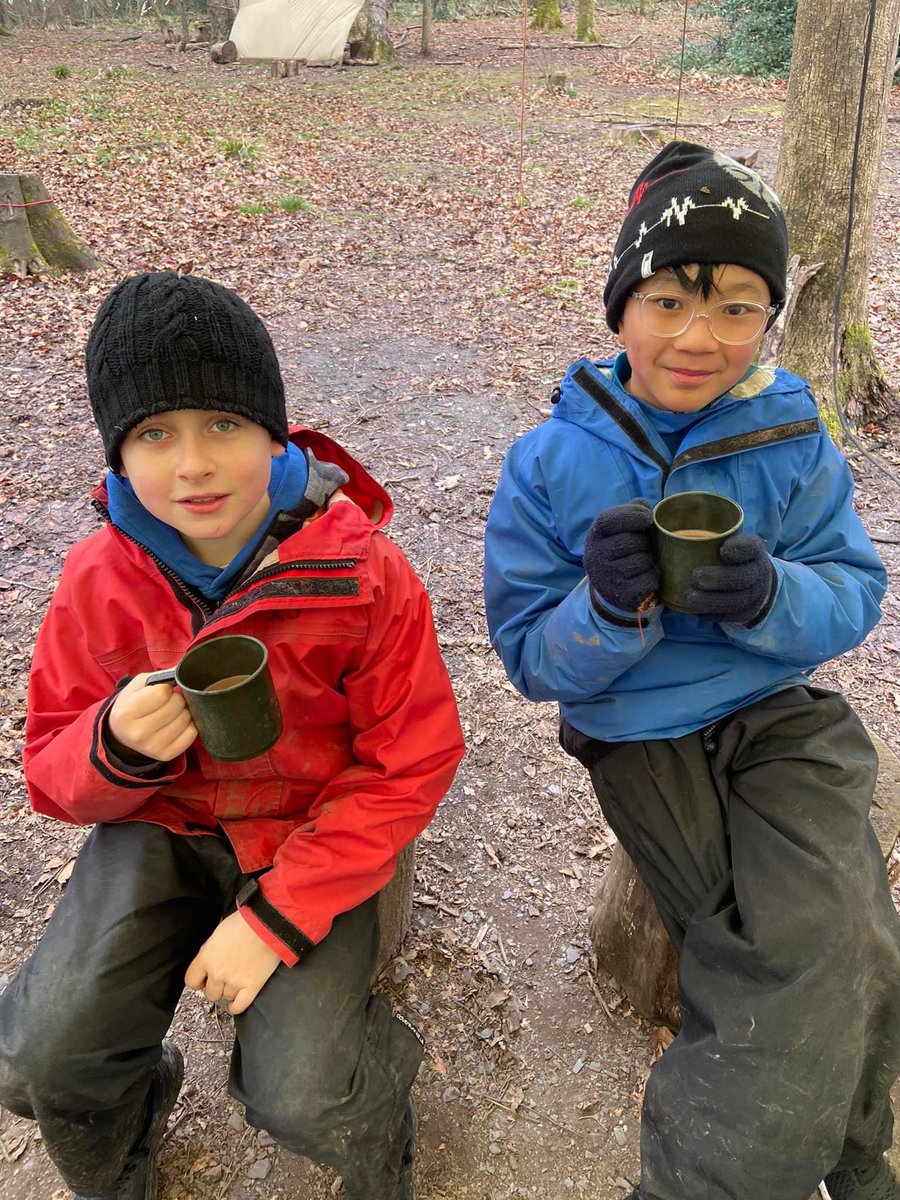 MillomSchool's tweet photo. Itβs a very cold day for the Conway students so hot chocolates all round βοΈπ« @conwaycentre π #takepart #betterlearner #outdooradventures https://t.co/mmCOqe38JC
