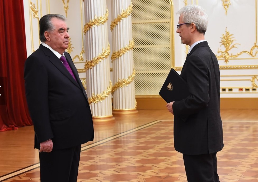 CyprusinRussia's tweet photo. HE Ambassador Kypros Giorgallis presented today his Credentials to HE the President of the Rep. of Tajikistan Mr Emomali Rahmon. Reaffirmed CY- TJK mutual willingness for the advancement of bilateral and multilateral cooperation. https://t.co/xzbXr89acl