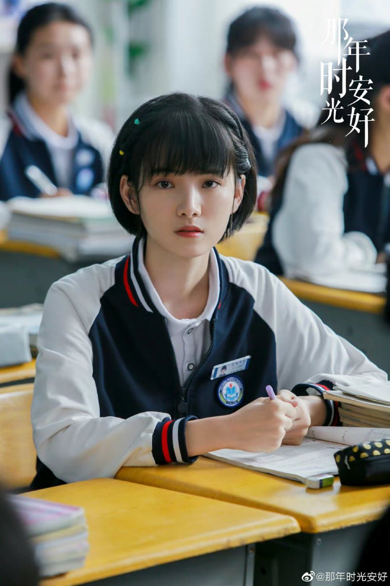 CdramaL's tweet photo. 「📸 | Drama juvenil #TheGoodTime, estrelado por #YanXi, #NiYan, #ZhengShuhuan, #ZhangZhehua & #RenYunjie, liberou novas fotos 💜
#那年时光安好 https://t.co/DbFFnUI2S4