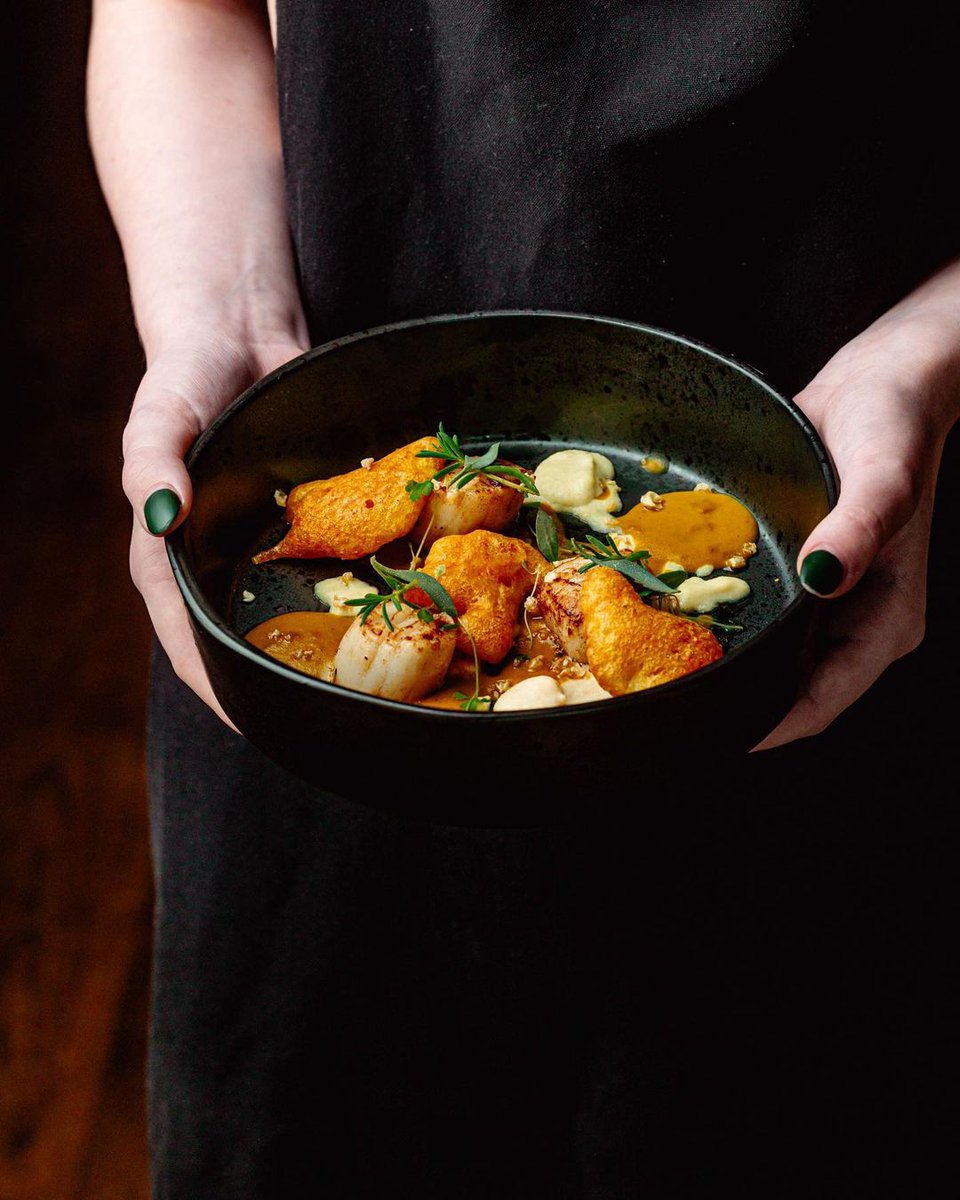 Number 36, <a href="/theswanbampton/">Paul</a>, is run by husband-and-wife team Paul and Donna Berry, the classic English country pub is from winging their food offer, the pair have invested a whole lot of thought into each carefully crafted dish. 

bit.ly/3EO9Q2h