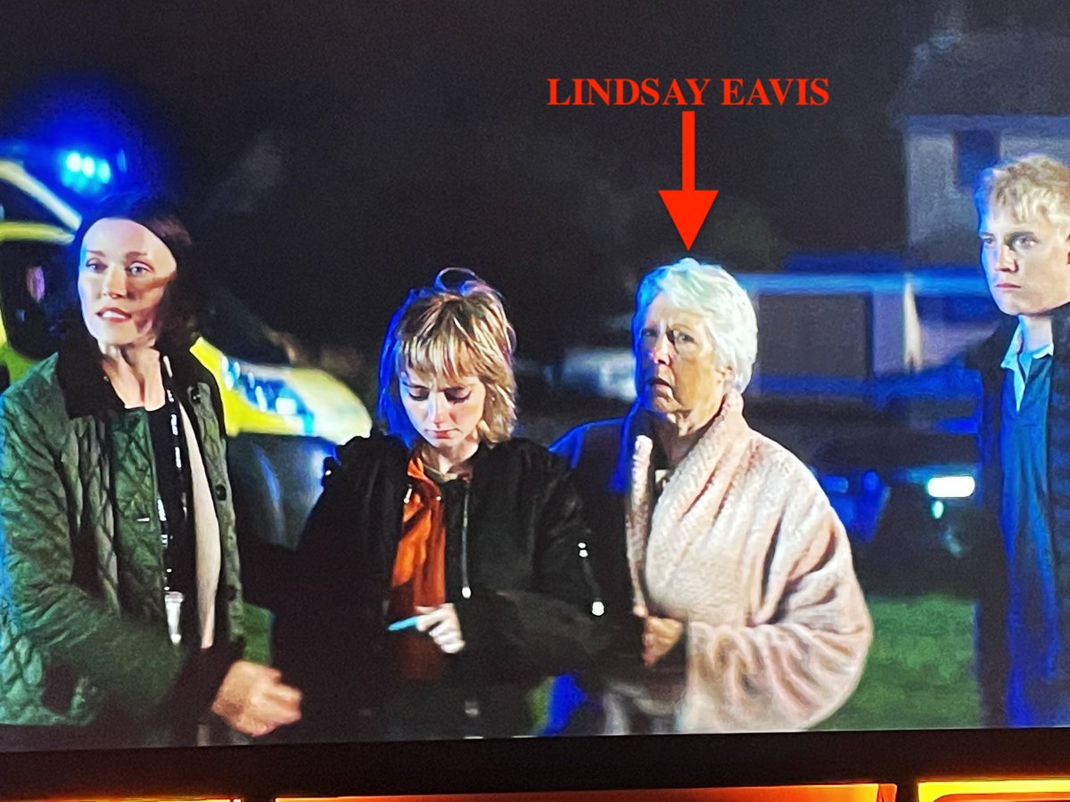 PIPtalent's tweet photo. LINDSAY EAVIS is on-set today shooting a #commercial. Want to know more? Take a peek at last night's #TheBayS4. Proud telly photo below from Ep1. No dressing gown today, we hope? It's ruddy well snowing out there. @LindsayEavis https://t.co/fRMqID7P2V