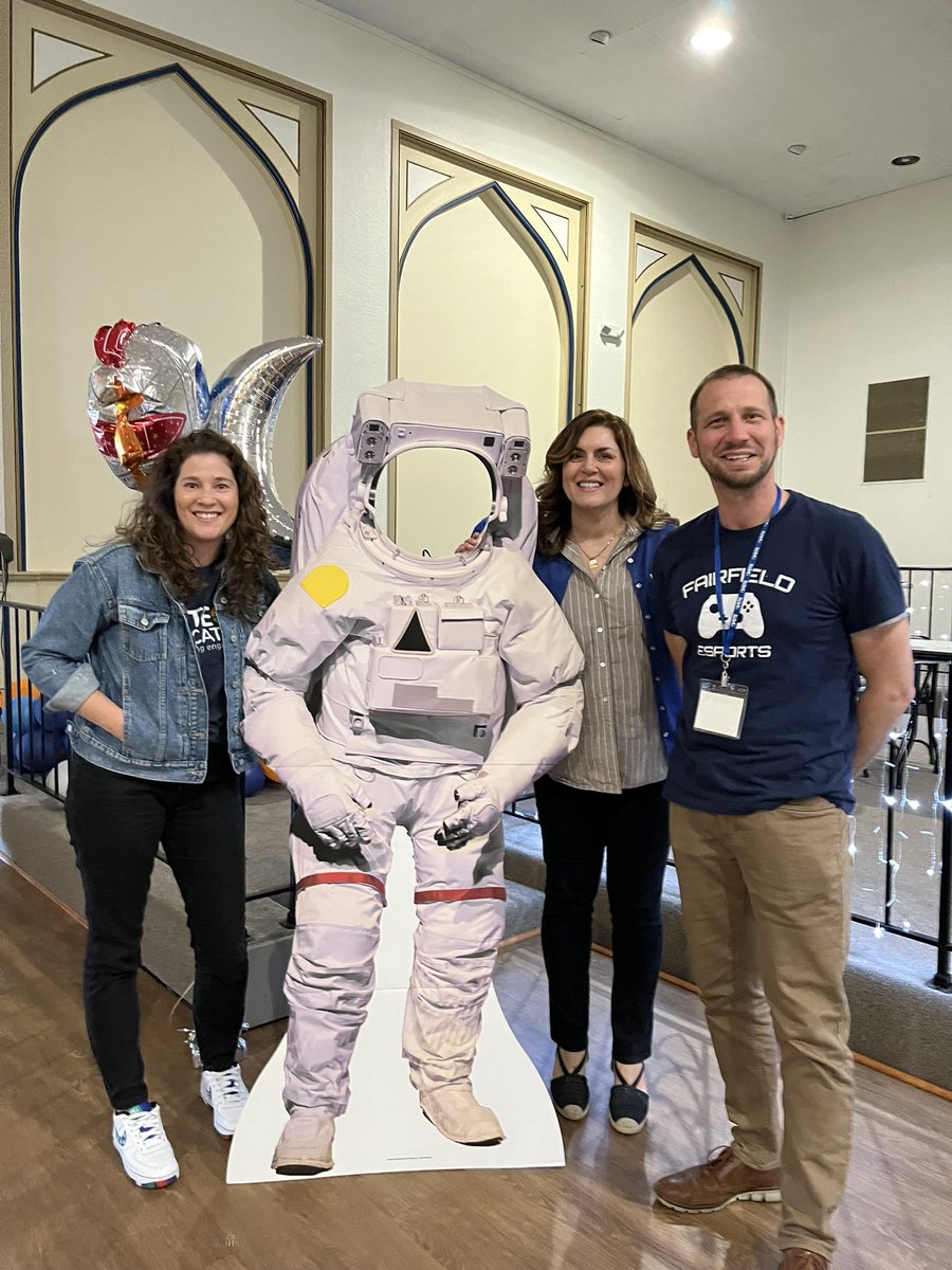 coachbaylor's tweet image. We had the best time presenting @GRAETCorg yesterday! Truly out of this world 🪐☄️🚀 the disco ball and fairy lights at the venue truly drove home our points regarding designing restorative classrooms #EdTechRVA2023 @meteoreducation @jongregori