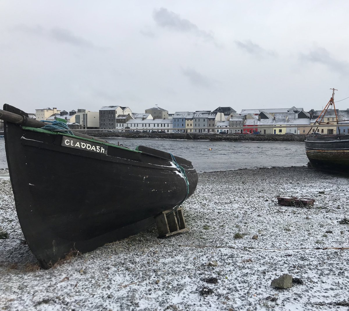 There’s no day like a snow day in Galway ❄️🤍 (1/3/18)

#LoveGalway #MarchSnow