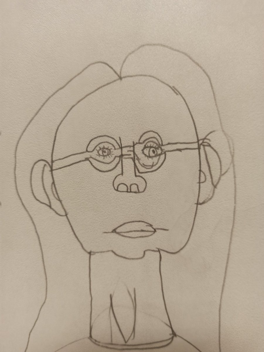 mccamposlp's tweet photo. @cronopio1979 @verona5ber Mi estrabismo es intermitente. Mi madre nunca ha conseguido verlo pero mi hijo lo deja reflejado al hacerme un retrato 🙃 https://t.co/sAfHdruZfU