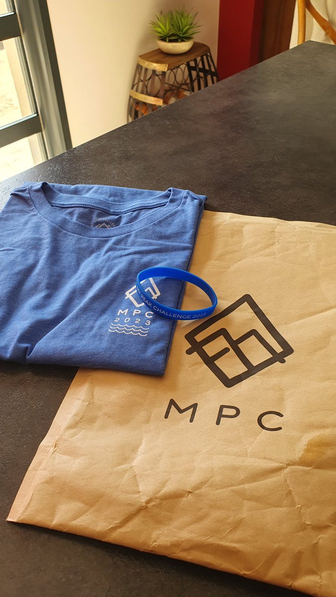 Received today !!! 💪🏋‍♀️🙏😍 #MPC2023 @SamHeughan @MyPeakChallenge @FrenchPeakers @CoachValbo