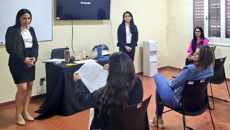 Sinafocal's tweet photo. 👨🏻‍💻 El Sistema Nacional de Formación y Capacitación Laboral – @SINAFOCAL culminó el proceso de ‘Identificación del Potencial Cognitivo’ en instructores y equipo técnico de la #ASOMIPYMES 🧵 https://t.co/9iVtBSHcV6