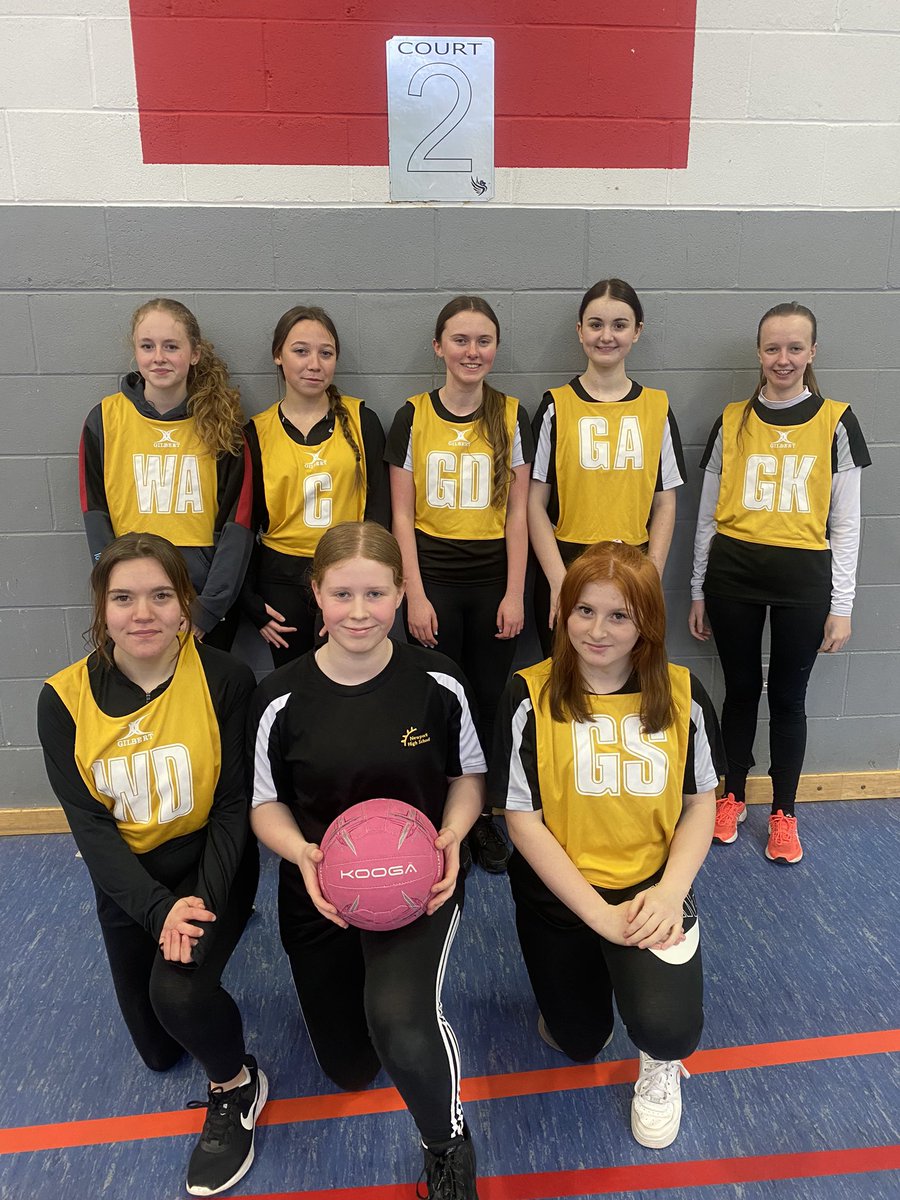 Well done year 11 for todays netball match. Not the result we wanted but got some good goals in 👏👏👏👏 #keepthriving