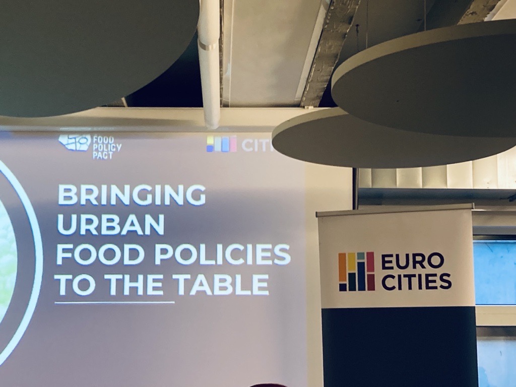 'There won’t be a revolution in the food system without cities'

A very insightful event in urban food policies organised by @EUROCITIES 

#EUFoodCities #Food2030