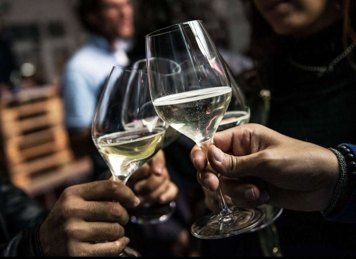 A toast to spring: 3 B.C. wines to while winter away — Stir createastir.ca/articles/sprin… 

@SingletreeWine @TIMEWines @hillsidewines @BC_Grapegrowers #createastir #stirvancouver @naramatawines #winelovers  #wine #vancouver @TourismAbby @naramata #BCWineChat
