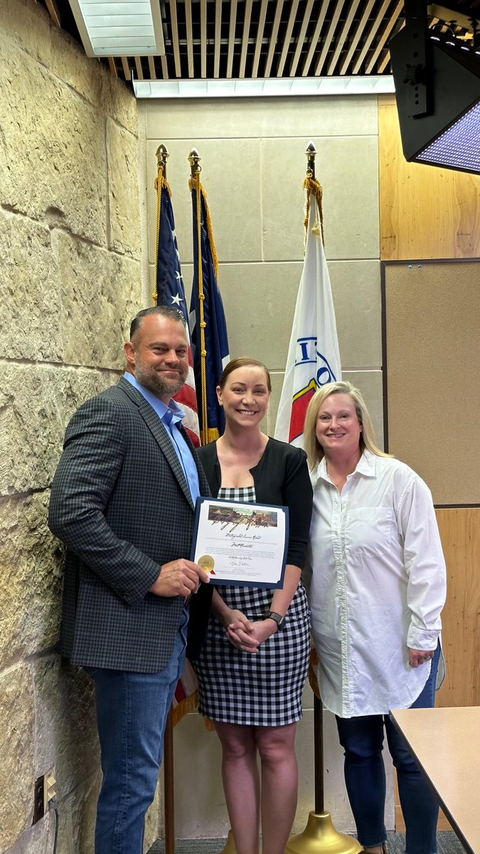 Austin Police Department tweet media