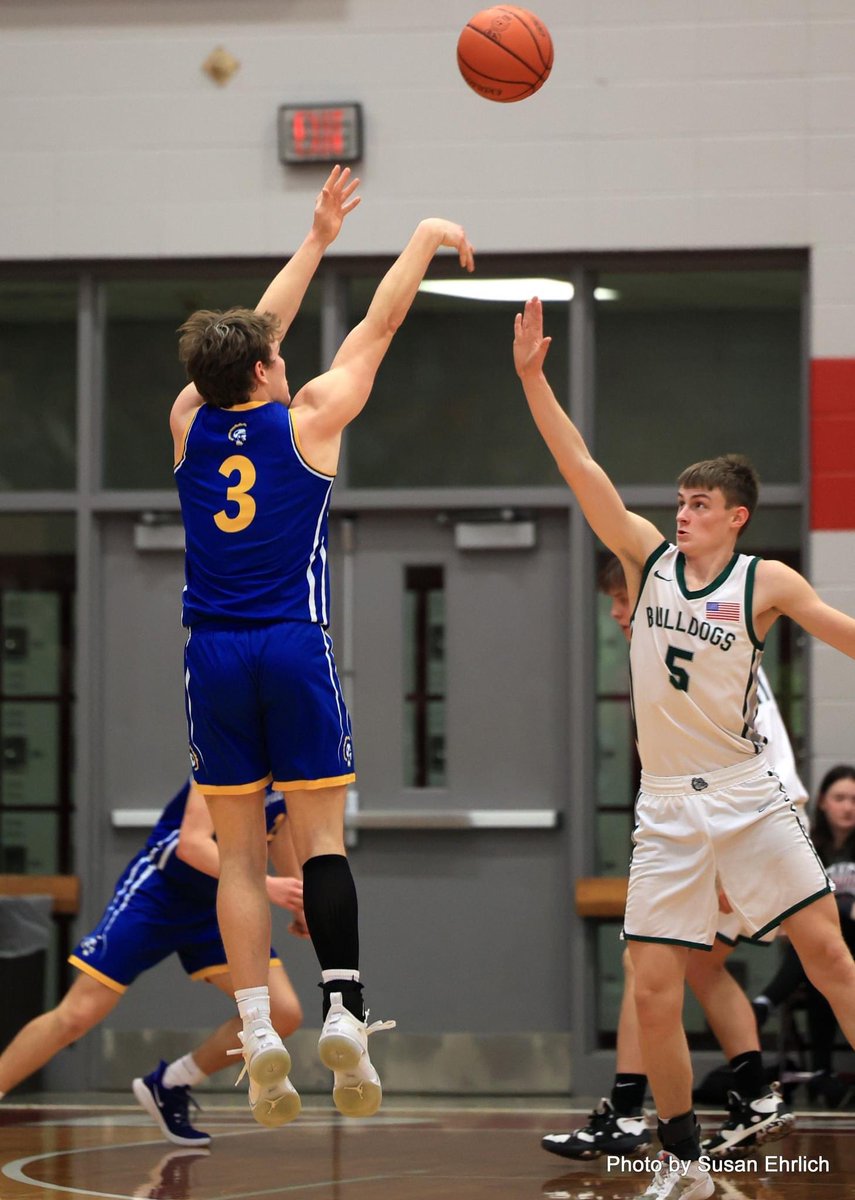 Congratulations to Cale Coursey making IBCA Academic All-State Honorable Mention!  Well done Coursey Family!  #EarnEverything