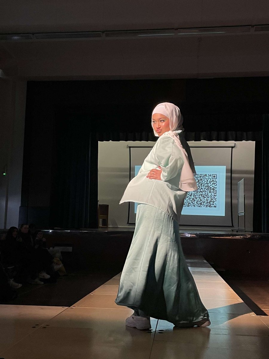 Last Friday a fashion show was organised by Alice with clothes designed by students using 2nd hand materials/items. #raisingawareness #contemporaryfashion #fastfashion 
Outfits designed by Alice y13, Lily, Darwin yr12, and Daria, Anna Louise, Tavy, and Ebonie yr10. #inspiring