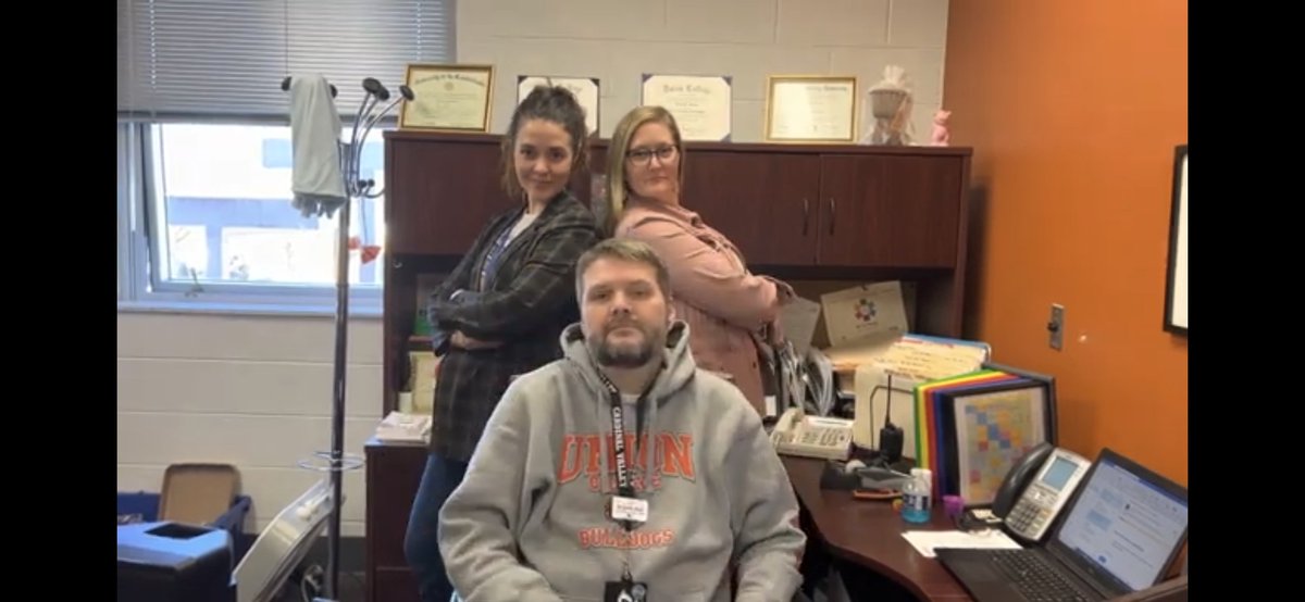 The Pump up the Jams committee has planned an INCREDIBLE PBIS assembly tomorrow. This is one of the intro scenes from the video of our amazing students!! #somoscve #wearecve #dreamteam #letsdothis @christa_roney @KevinRDisney