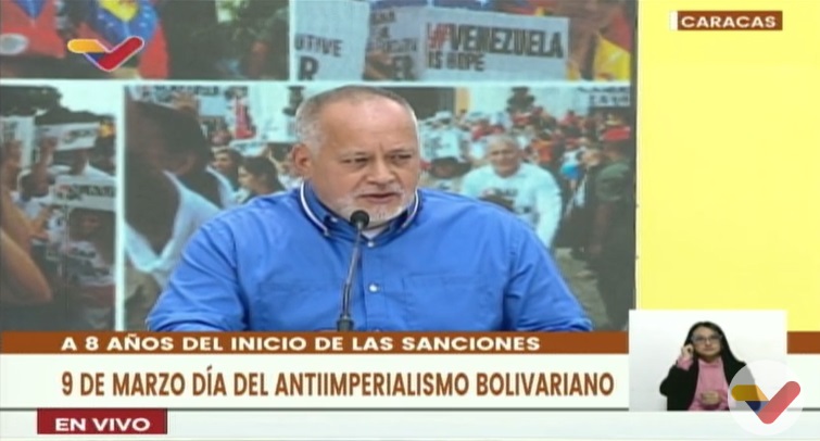 PartidoPSUV's tweet photo. "Venezuela no es como quieren decir en el mundo, este evento es recordar las fechas o los momentos en los cuales la Revolución Bolivariana ha sido atacada con intención de destruirla", Diosdado Cabello. 

@dcabellor 
#ChávezSiempreChávez https://t.co/3dlEEabqYC