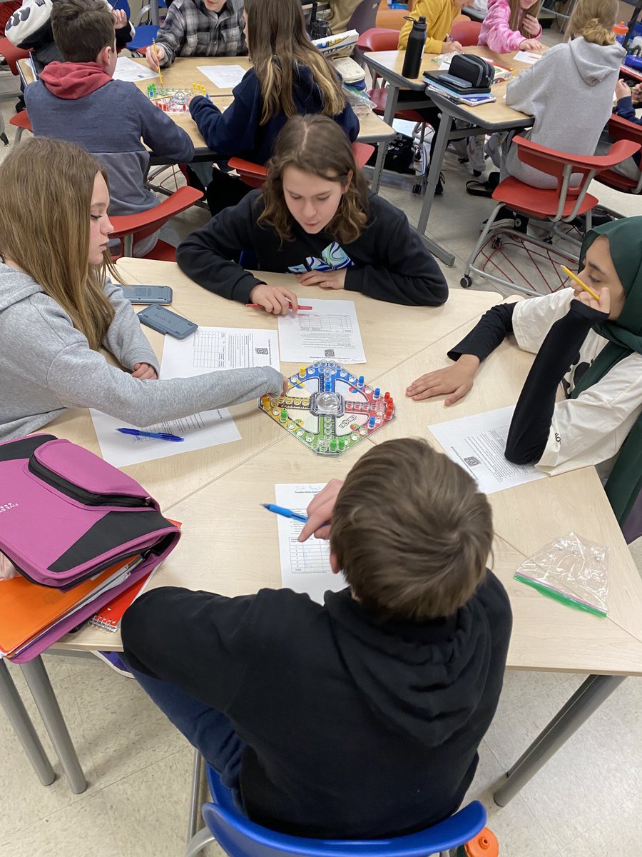 Mrs. Emerson tweet media