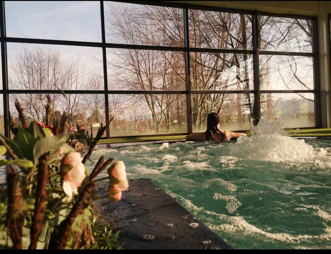 Nuestro hotel OCA Palacio de la Llorea #Gijón está de vuelta.
Necesitas bienestar, relajación, #spa
🚩Con 15% de descuento por reapertura
🚩 Precio especial para sumergirte en el spa durante todo marzo. 15€ persona y día de lunes-viernes.
#NecesitasOca
ocahotels.com