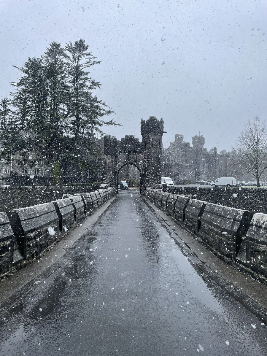 Sneachta - the Irish word for snow! #AshfordCastle #SnaG23 #SeachtainMaGaeilge