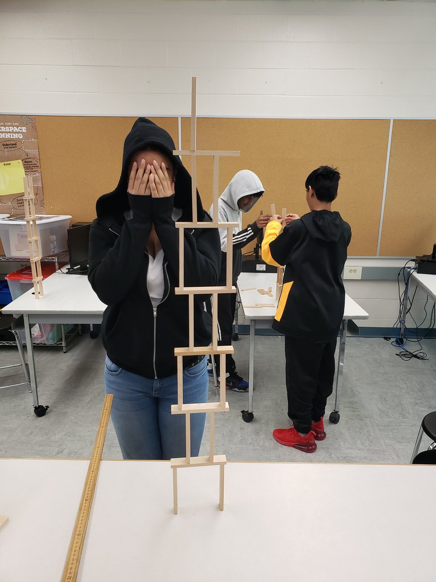 MsChan905's tweet image. Keva Challenge: &quot;Build the tallest structure using only 20 blocks.&quot; So far, our record is 88cm but it fell before a photo was taken. #STEM #STEAM #Makerspace #MakerEd #RJLeeProud @LLSarbadhikari @FSlimati @PeelSchools @peel21st @davidweightman