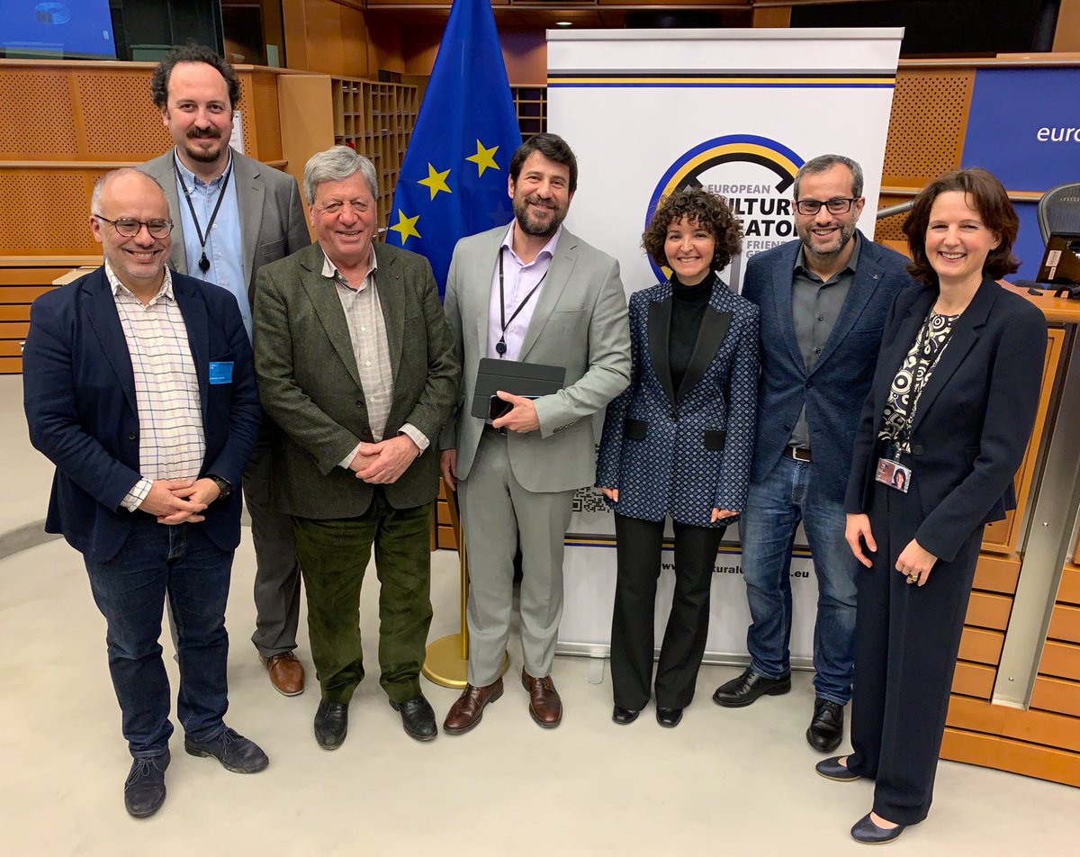 Our speakers from the second panel “How to better promote EU works and make it discoverable?” at the #EuroDiscoForum, organised by our <a href="/CultCreatorsEU/">Cultural Creators Friendship Group 🇪🇺</a> and the <a href="/eucoalitions/">European Coalitions</a>.
