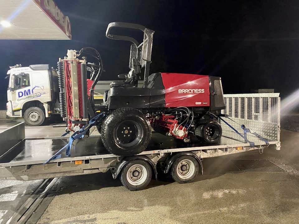 Delighted to deliver the Baroness LM3210 to The K Club this morning #baronessmower #golfmech  <a href="/thekclub/">The K Club</a> 

Great to be able to have the supply chain back to near normal