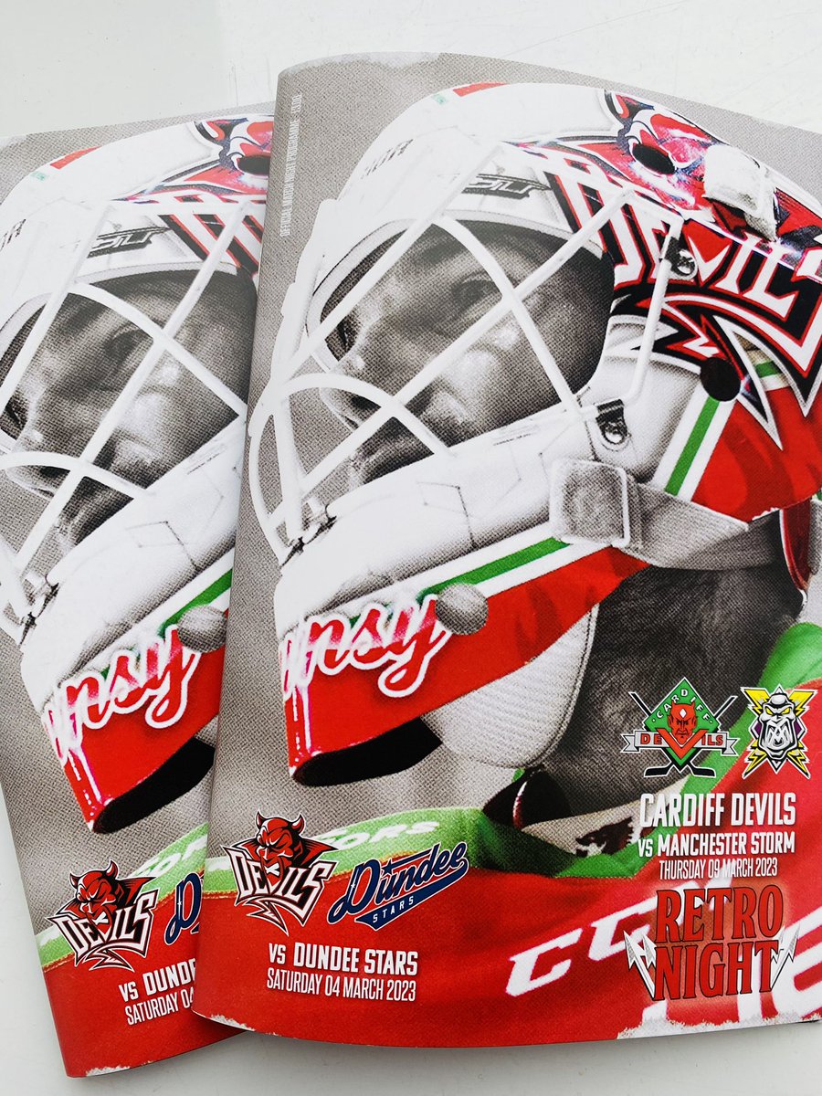 designs_freeman's tweet image. Don’t forget your match night programmes! #RetroNight 😈