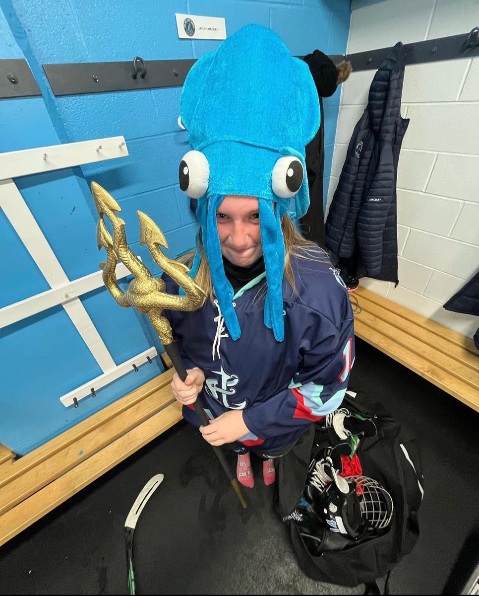 🐙🐙 CELEBREATE YOUR FUNDY KRAKEN 🐙🐙 #14 Jaylyn MacKay “Extremely coachable. One of the most improved players on the team. A true joy to be around!” <a href="/nbfaaahl/">New Brunswick AAA Female Hockey</a> <a href="/HockeyNB/">Monad ⨀</a> <a href="/MMFHLU18/">The MMFHL</a>
