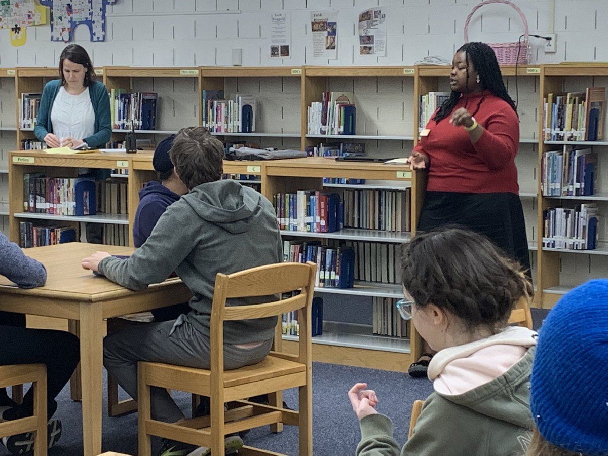 Today we had a visit from <a href="/HoCoSMOB/">Lamia Ayaz</a>. Our students asked great questions! #womenshistorymonth