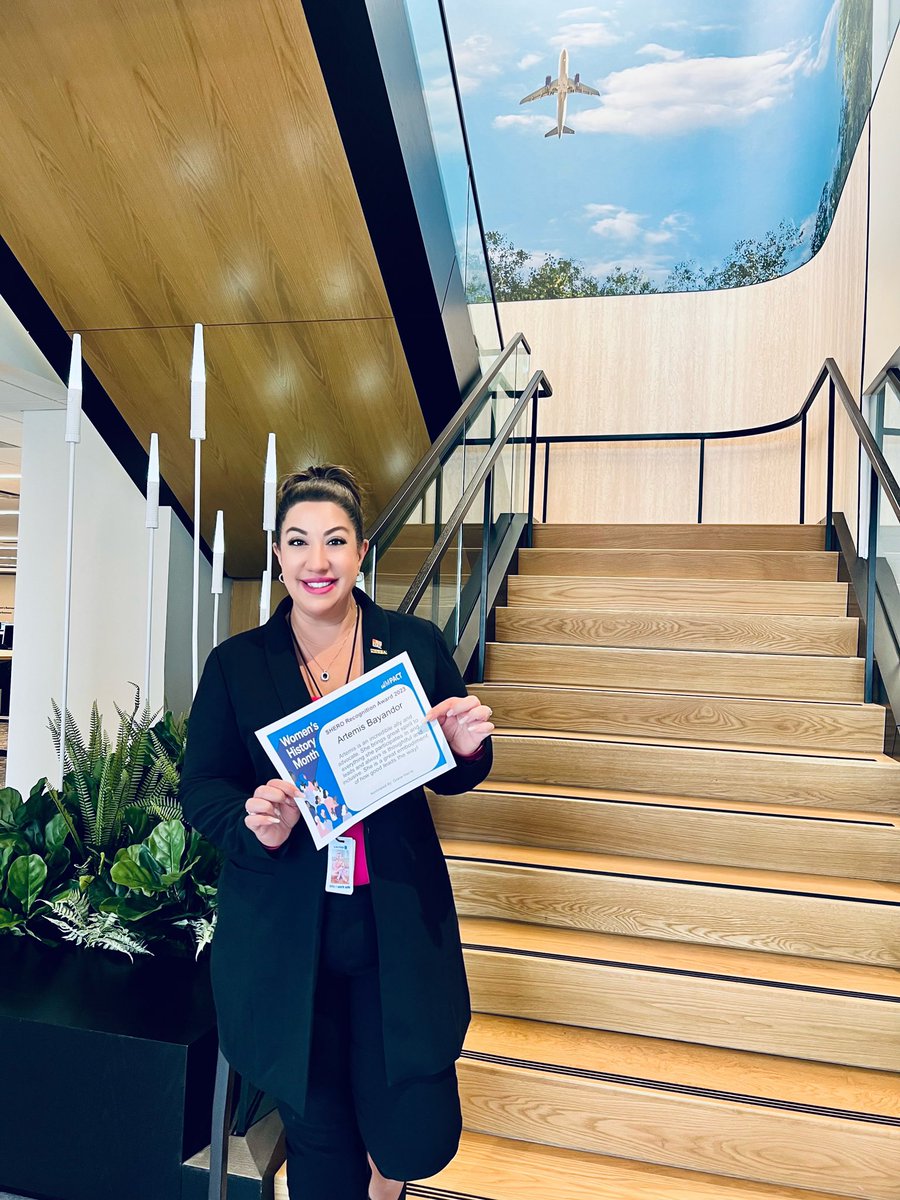 ArtemisUAL's tweet photo. Happy #InternationalWomansDay to all the great inspirational and influential women at @united Thank you #uimpact for the #SHERO recognition and amazing happy hour๐ซถ๐ผ! #beingUnited #inclusion #kindness #ally #IAMNGPA @ualEQUAL https://t.co/gi6qLk09yk