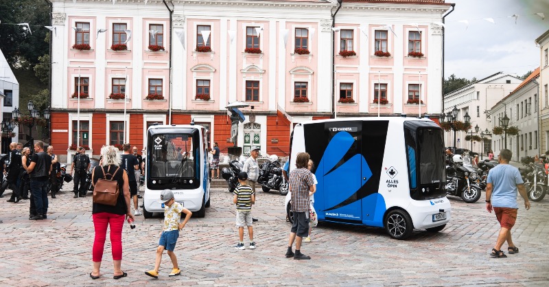 e_estonia's tweet photo. Becoming a European capital for #selfdrivingvehicles seem to be like an overtly ambitious aspiration for an Estonian rural town of 100 000 inhabitants. But is it, really? Read more to find out.
