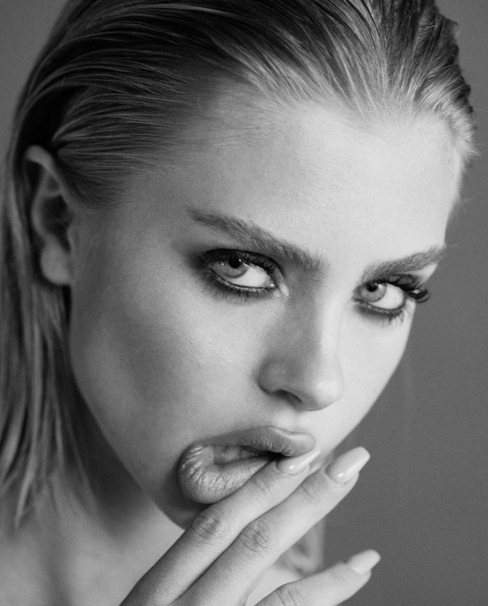 spotify.link/oUC3SHJP1xb