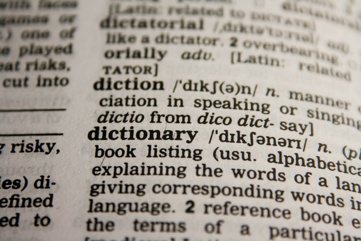 MichaelTMiyoshi's tweet photo. #ThursdayThoughts I wonder when it became a thing that we could make nouns into verbs and verbs into nouns? Strange and annoying.
https://t.co/p0KWoRQHJ2 #WritingCommunity #Nounify #Verbify #Words https://t.co/QUGPZgXGUE