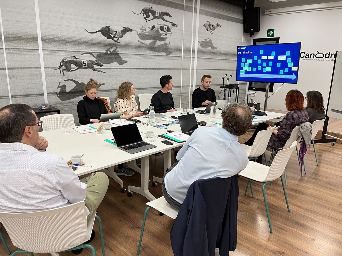 Our first day was at <a href="/CanodromBCN/">Canòdrom -Ateneu d'Innovació Digital i Democràtica</a> with <a href="/arnauMonty/">arnaumonty</a> and <a href="/antonia_sanchz/">Toñi Sanchez</a>. #Canòdrom is a vibrant coworking space for #democracy projects, the Metropolitan administration, run by the City <a href="/barcelona_cat/">Barcelona</a> 🇪🇸