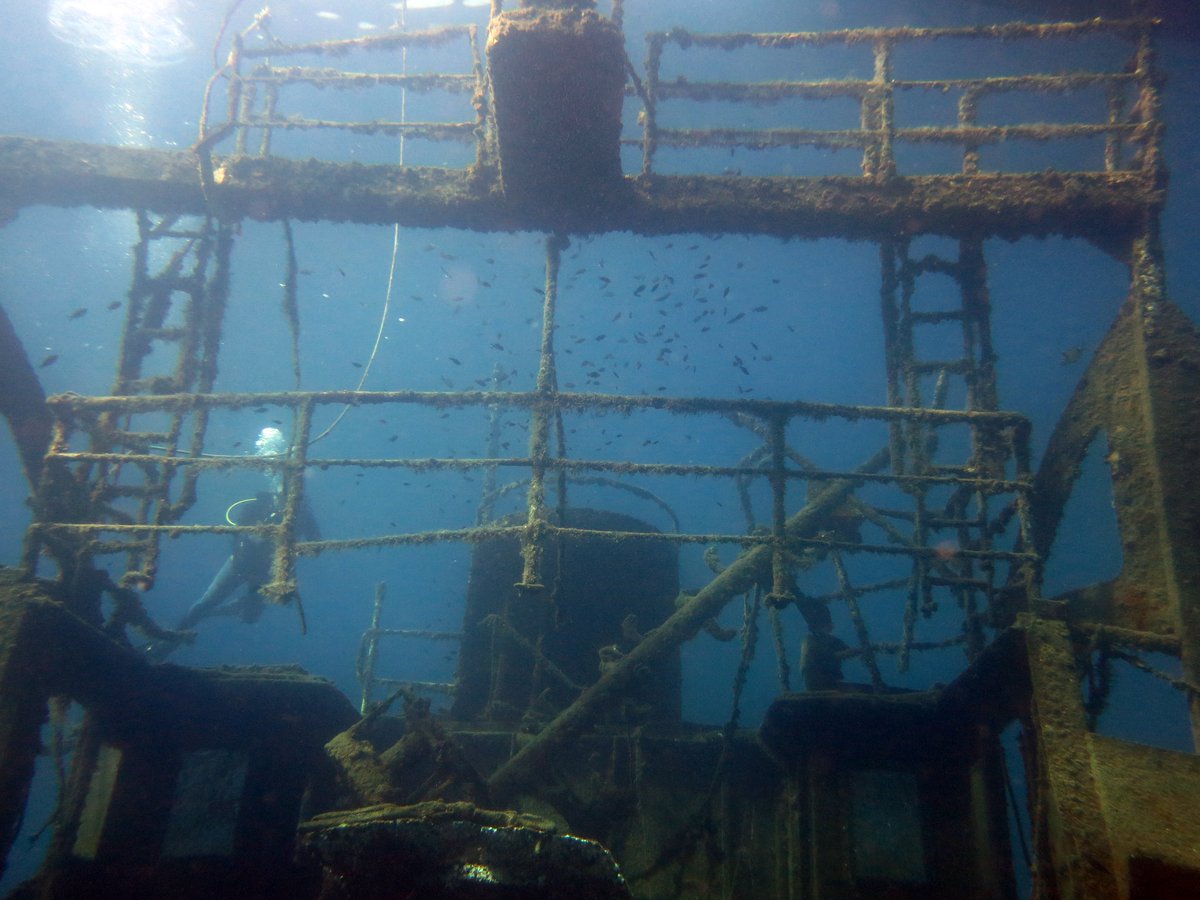 Batıklar her zaman keyifli bir dalış ortamı yaratır 📸

#bursa #dalgıç #DalışEğitimi #Scubadiving #scuba #ekip #tüplüdalış #macerayaortakol #macera #adrenalin #yaşam #mudanya #özlüce #nilüfer #sendegel #bizekatıl #deniz #wearessi #diver #wreckdiving #batıkdalışı