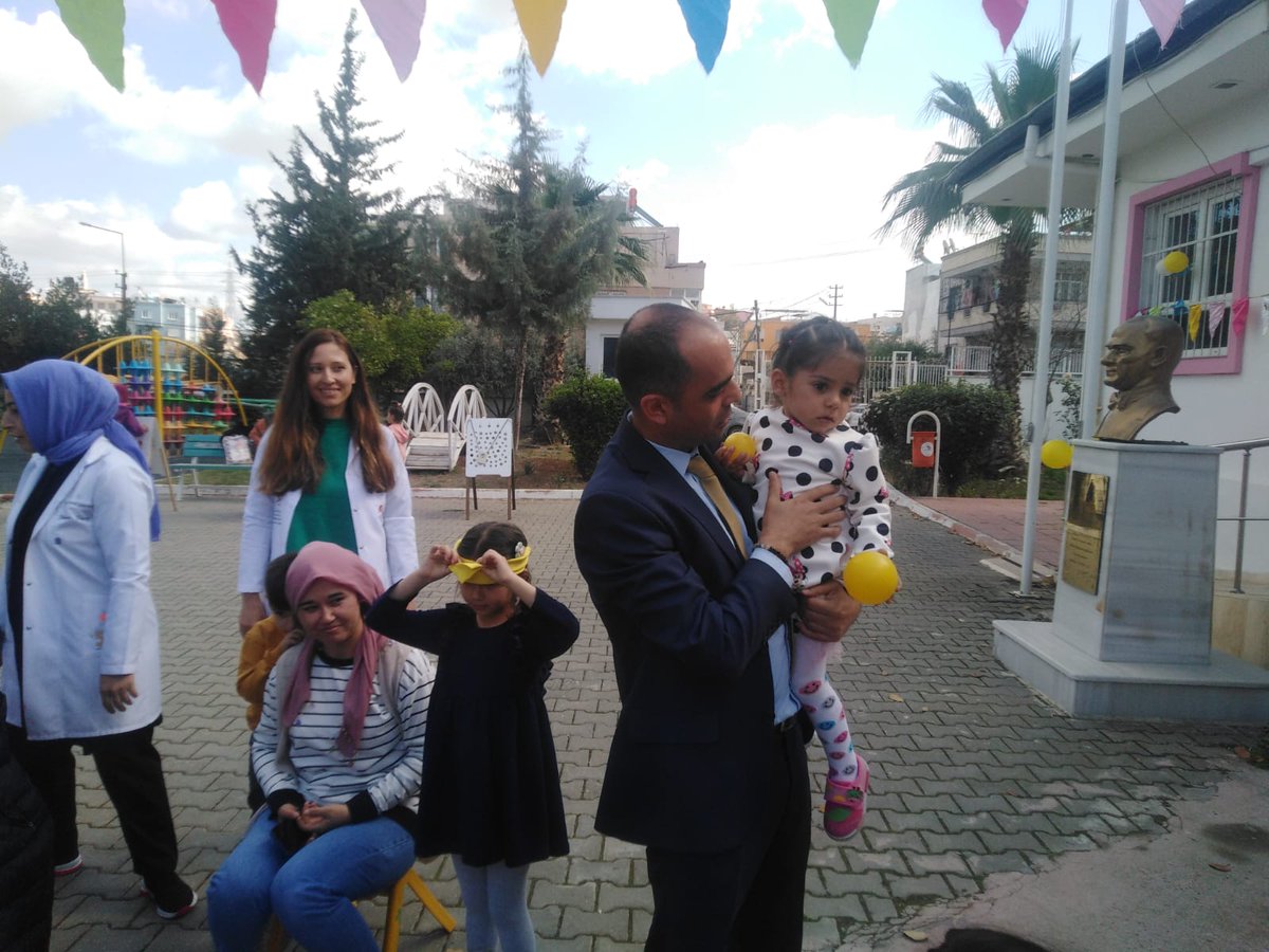 Saricam_Mem's tweet photo. İlçe Milli Eğitim Müdürümüz Sayın Uygar İNAL 

📍 Okul Bahçelerimizde Ses Var projemiz kapsamında Sevgi Anaokulumuzu ziyaret ederek öğrencilerimiz ile bir araya geldi 🏀🏐📣

@tcmeb @TCAdanaValiligi @drsuleymanelban @AdanaMem @kocakysr @uygarinal https://t.co/XOKotYq9qA