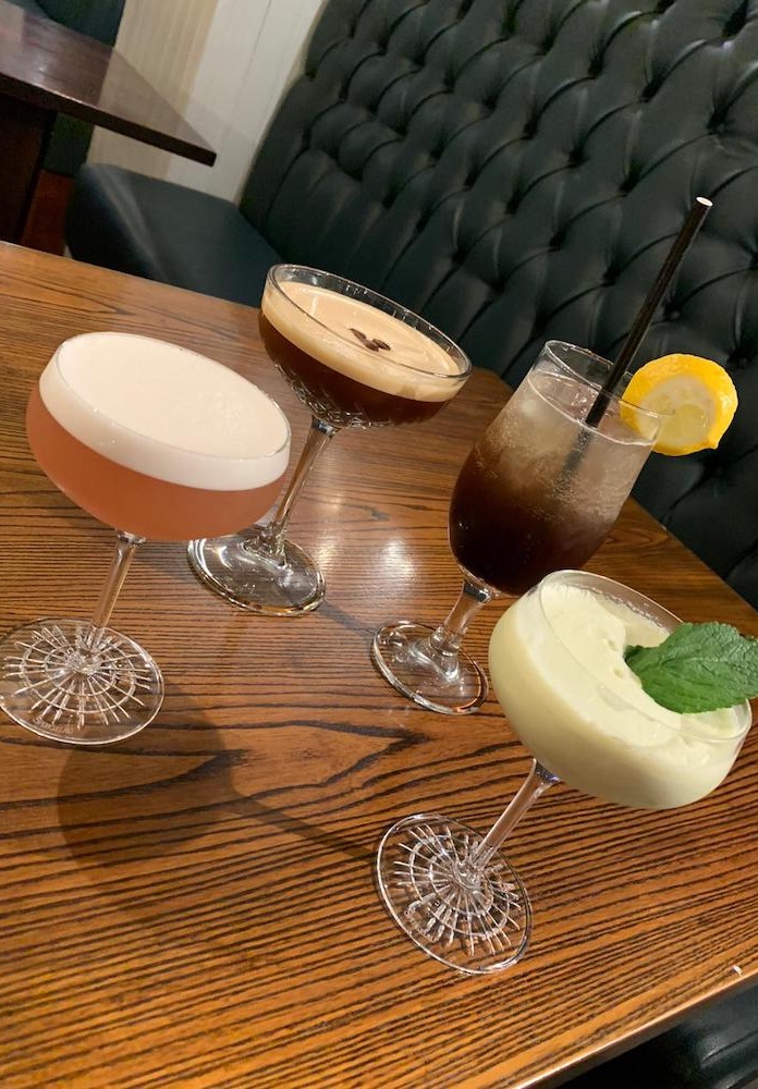 Lock keeper Chester (@lockchester) on Twitter photo We ❤️Thursdays at The Lock Keeper We have 2 - 4 - 1 on 🍔, 2 for £12 🍸 from 5pm and we have the best PUB QUIZ (well, our guests think so!) from 8pm. What's not to like! You can book your table online at thelockkeeper.co.uk/contact/#booki… <a href="/welovegoodtimes/">We Love Good Times™</a> <a href="/ShitChester/">12 years of Shitchester</a> @SkintChester We ❤️Thursdays at The Lock Keeper We have 2 - 4 - 1 on 🍔, 2 for £12 🍸 from 5pm and we have the best PUB QUIZ (well, our guests think so!) from 8pm. What's not to like! You can book your table online at thelockkeeper.co.uk/contact/#booki… <a href="/welovegoodtimes/">We Love Good Times™</a> <a href="/ShitChester/">12 years of Shitchester</a> @SkintChester