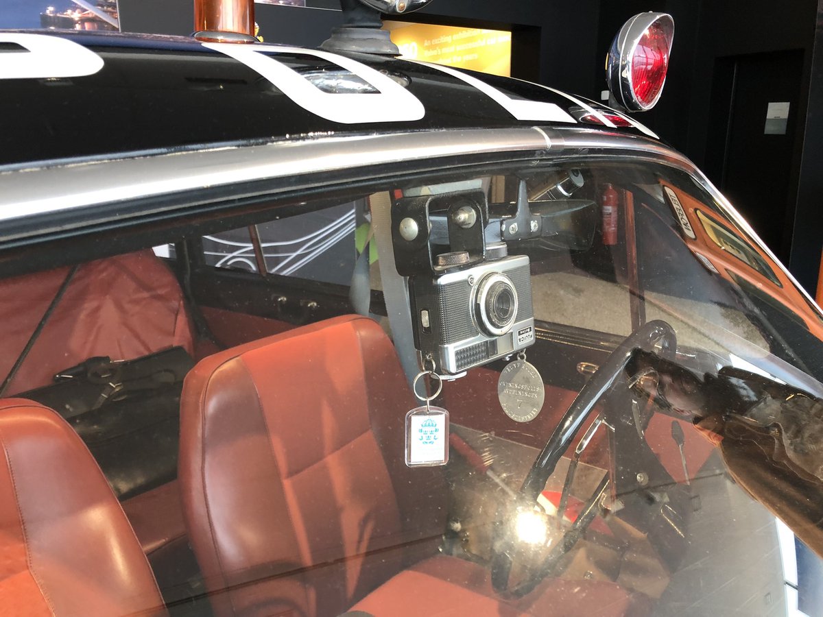 rostfritt's tweet photo. Who knew Volvo invented the dashcam #volvomuseum #weirdcartwitter https://t.co/HASyUP4lJi