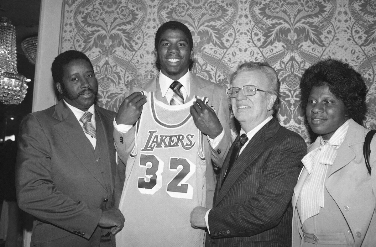 MagicJohnson's tweet photo. https://t.co/0JhXVtSrIM